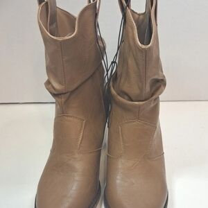 Modern Western Cowboy Distressed Boot W/Pull-Up Tab-Sz 11-Charles Albert Women's